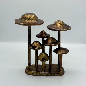 Brass Toadstool cluster - NWT